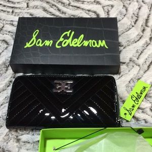 SAM EDELMAN Sophia Quilted Wallet